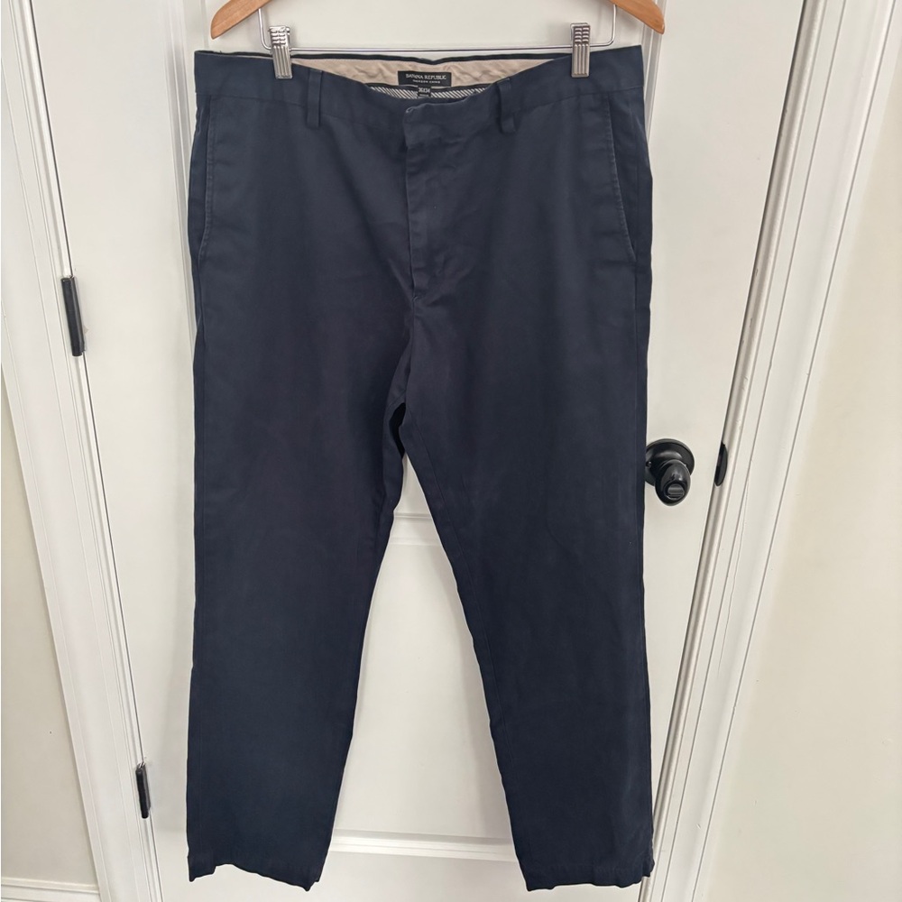 Banana Republic Navy blue Emerson chino. Size 36x34